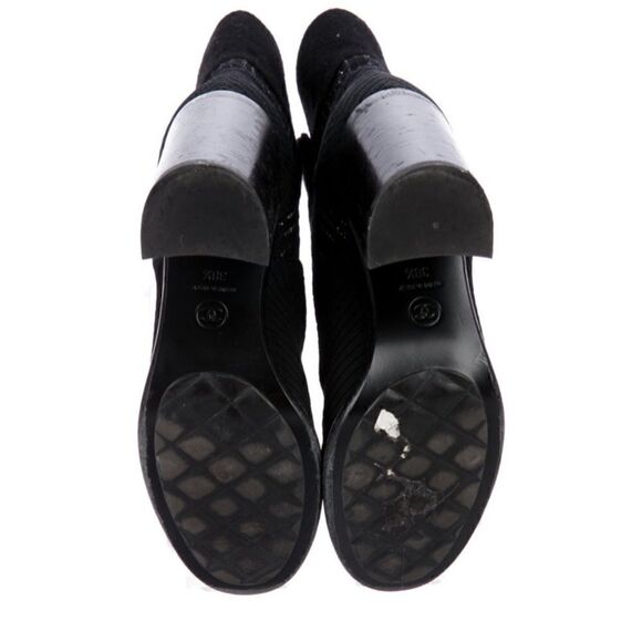 CHANEL Interlocking CC Logo Booties |38.5 EU| - Picture 6 of 14